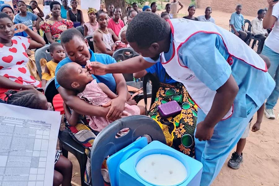 Health Authorities Enlist Media Help to Debunk Polio Vaccine Myths