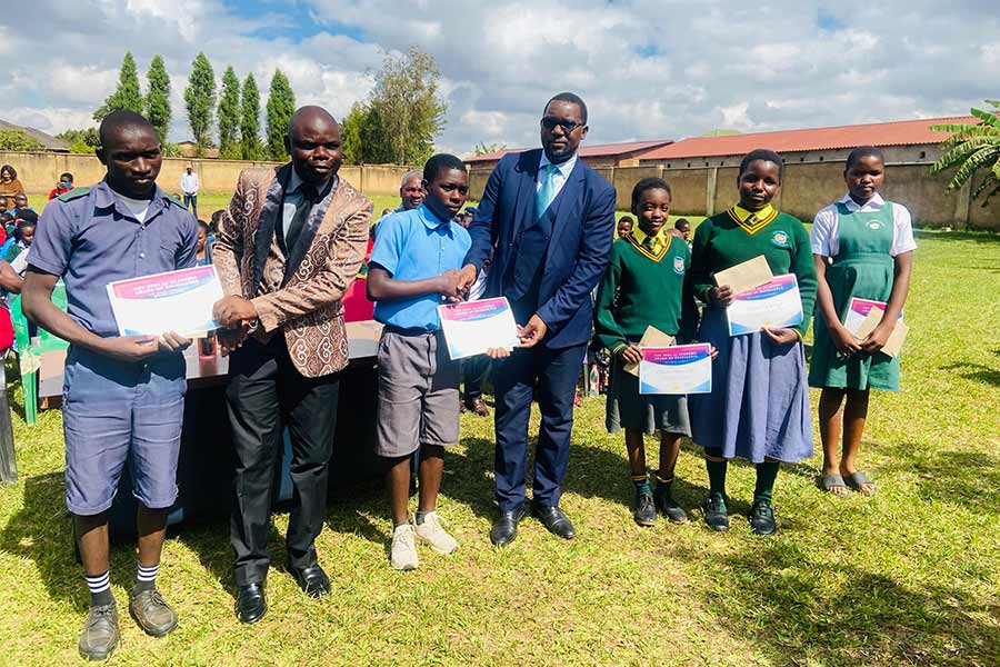 Geanalflo Schools Urge Parental Support
