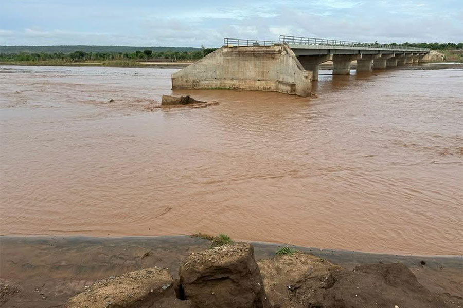 Chapananga Bridge Repairs Delayed, Residents Suffer